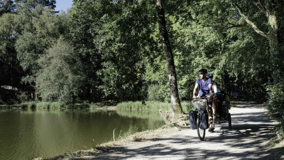 Camping Huttopia Lac de Sillé familiecamping in Sarthe