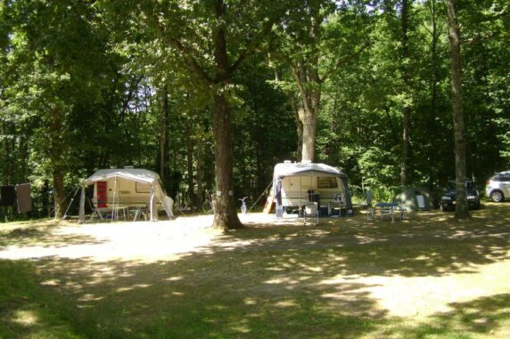 Camping Montard Campingzuidfrankrijk Nl