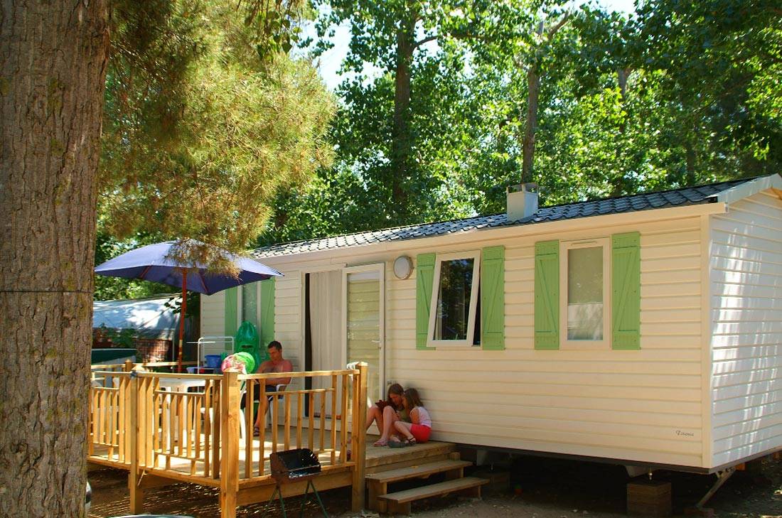 Camping Hélios Campingfrankrijk.eu