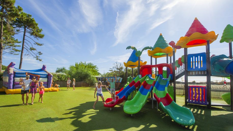 Capfun - Camping Marina D'aleria - Campingzuidfrankrijk.nl