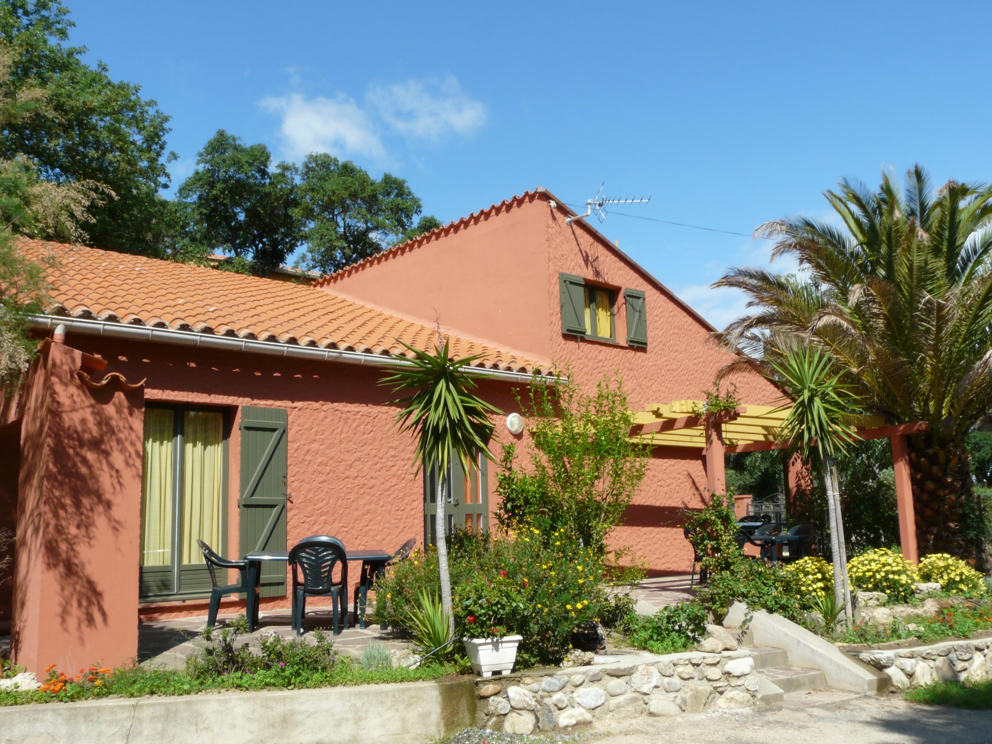 Photo 10