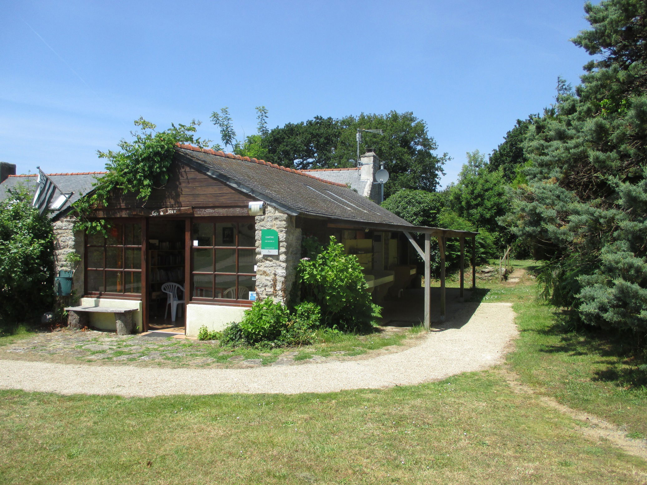 Photo 7