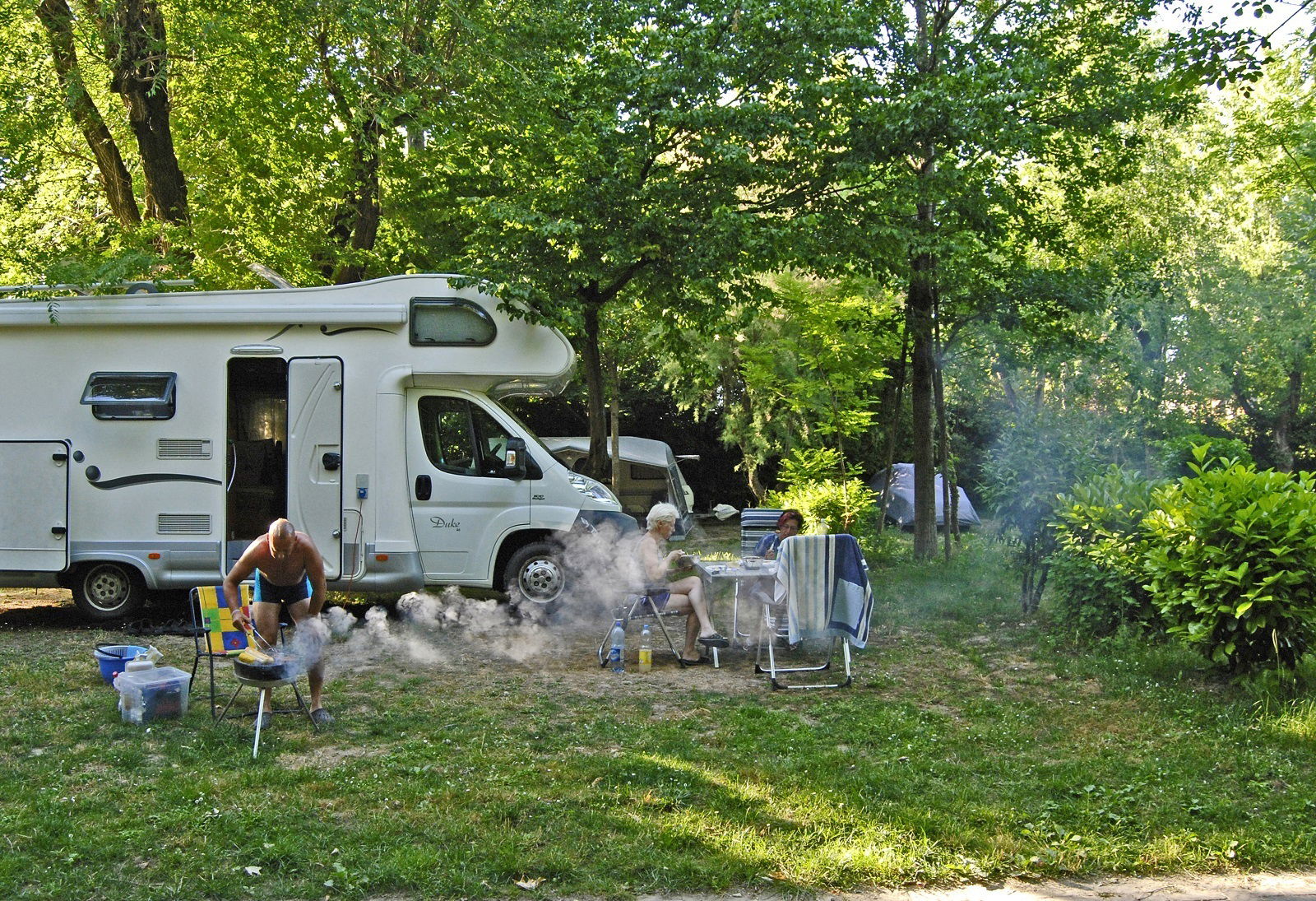 Photo 8
