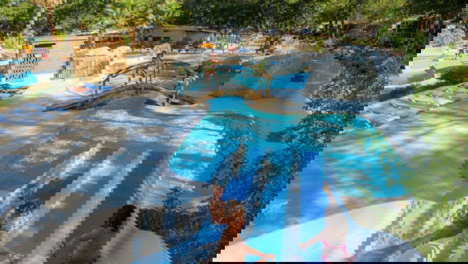 Vacanceselect Camping Domaine de La Sainte Baume Campingzuidfrankrijk.nl