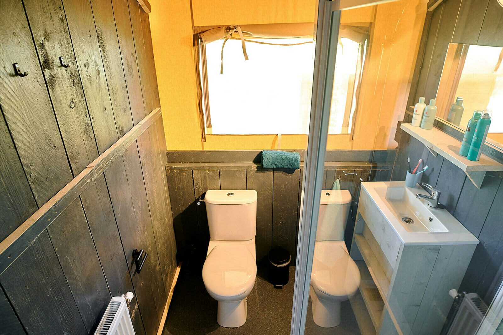 Photo 7