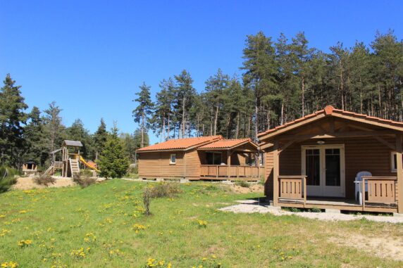 Camping Les Chalets du Haut-Forez - photo 3