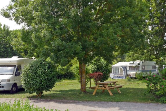 Camping Parc des Cygnes - photo 1