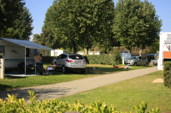 Camping Les Joncs du Roch - photo 2