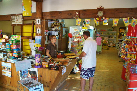 Camping Les Pins de la Coubre - photo 11