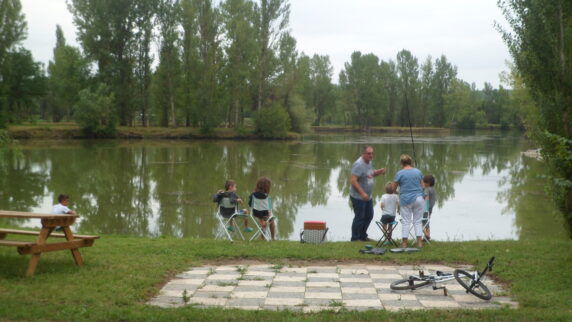 Camping le Plan d’Eau Saint Charles - photo 5