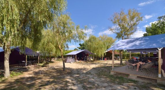 Flower Camping Le Bois d&#8217;Amour - photo 5
