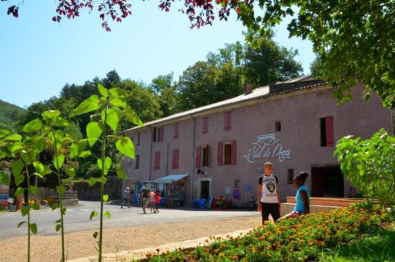 Camping Le Val de l&#8217;Arre - photo 25