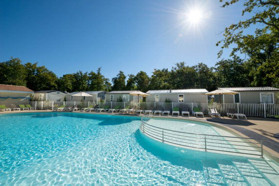 Camping Les Chevrefeuilles - photo 2