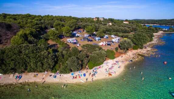 Camping Arena Indije - photo 7
