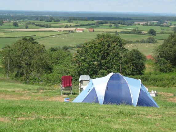 Camping Château de Satenot - photo 1