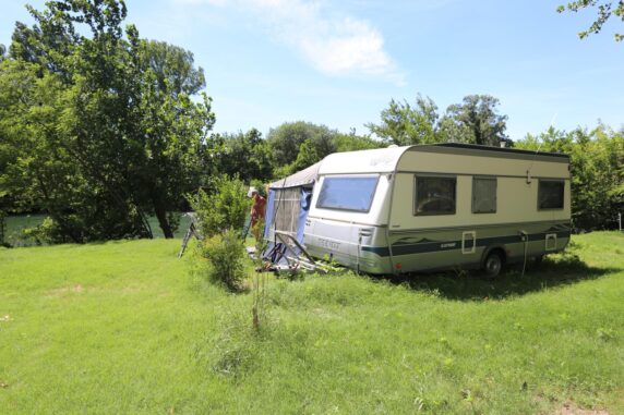 Camping La Plage (Saint-André-de-Roquepertuis) - photo 11