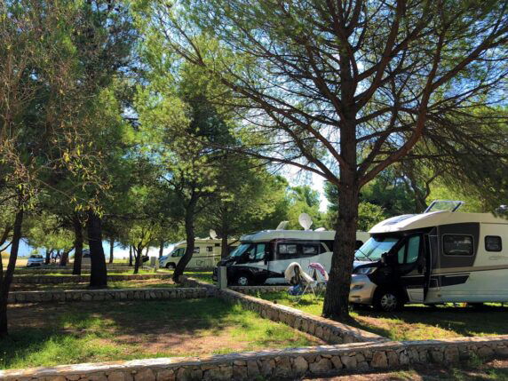 Camping Vransko Jezero Crkvine - photo 3