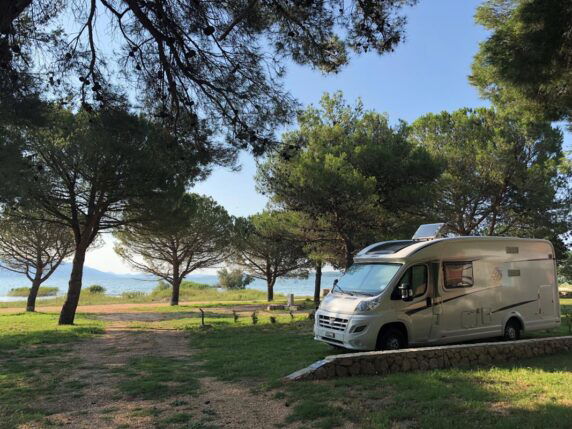 Camping Vransko Jezero Crkvine - photo 8