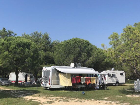 Camping Vransko Jezero Crkvine - photo 2