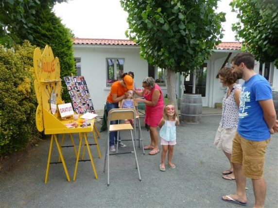 Camping La Pinède (La Faute-sur-Mer) - photo 10