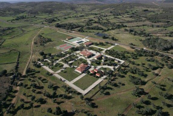 Camping Y Bungalows Sierra De La Culebra - photo 1