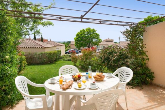 Vakantiepark Port Minervois-Les Hauts du Lac - photo 3