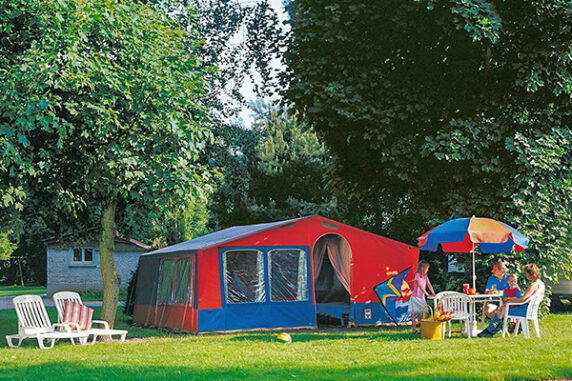 Domaine de Chalain – Bungalowtent Jura - photo 1