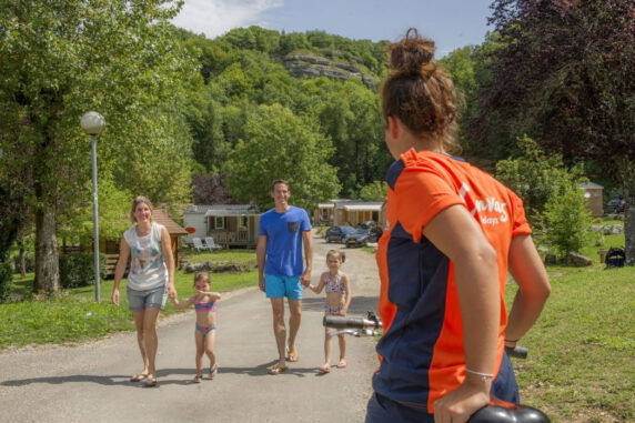 Domaine de Chalain – Stacaravan Jura - photo 8