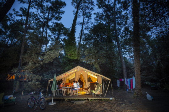 Camping Huttopia Oléron les Chenes Verts - photo 1