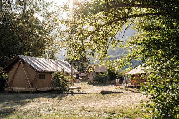 Camping Huttopia Vallouise - photo 1