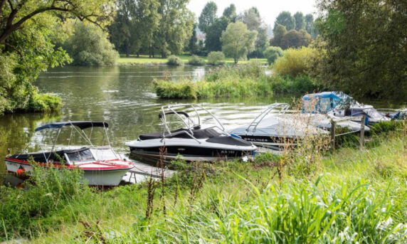 KNAUS Campingpark Frickenhausen - photo 2