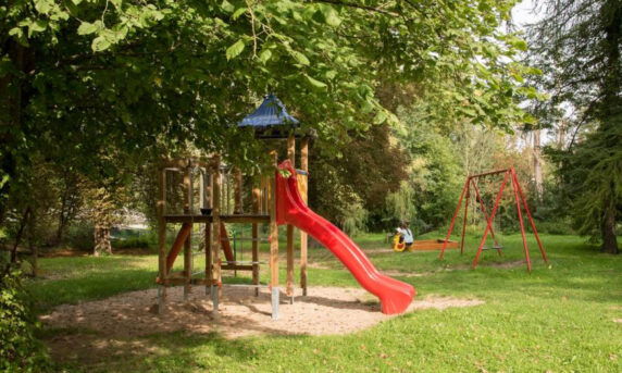 KNAUS Campingpark Frickenhausen - photo 6