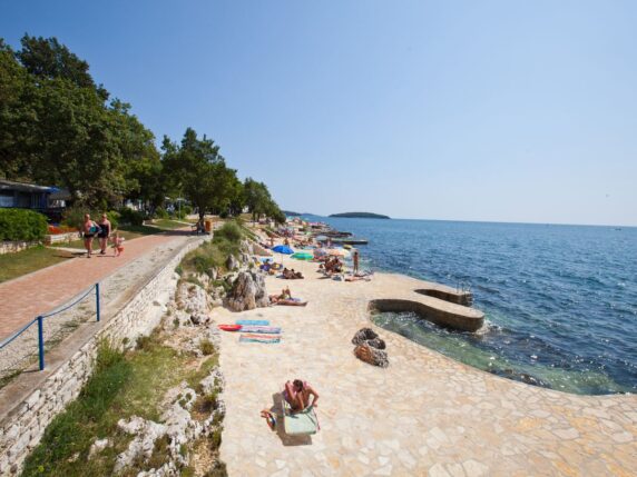 Stacaravan – Camping Zelena Laguna - photo 3