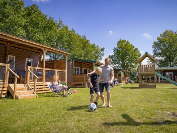 Camping &#8217;t Hop - photo 1
