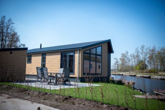 Vakantiepark Bergumermeer - photo 11