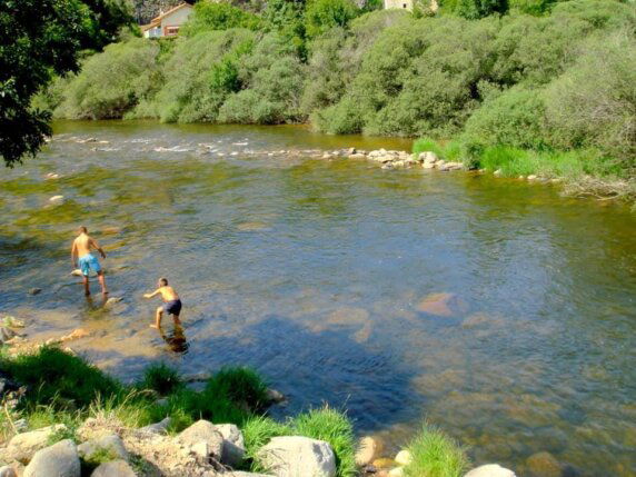 Camping Les Eaux Vives (Saint Bonnet-Laval) - photo 15