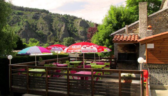 Camping Les Eaux Vives (Saint Bonnet-Laval) - photo 8