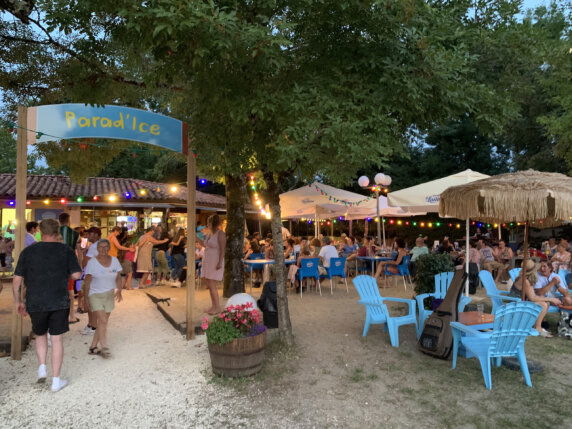 Camping Paradis Aubeterre Sur Dronne - photo 7