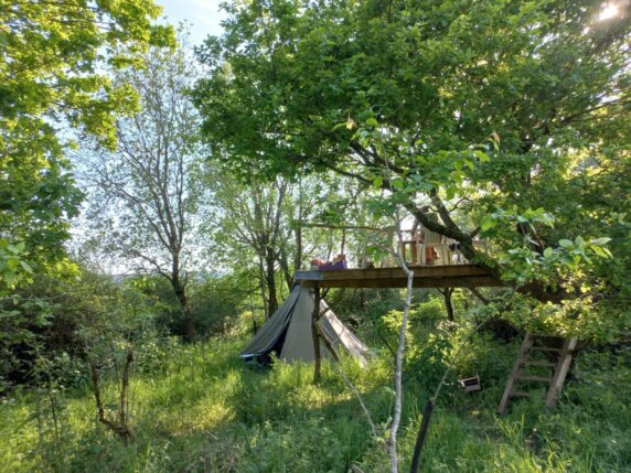 Kampeerplek in Porcheresse - photo 1