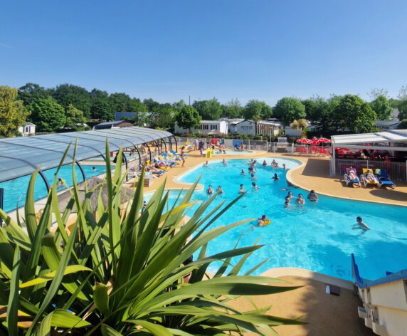 Camping Les Chalands Fleuris - photo 1
