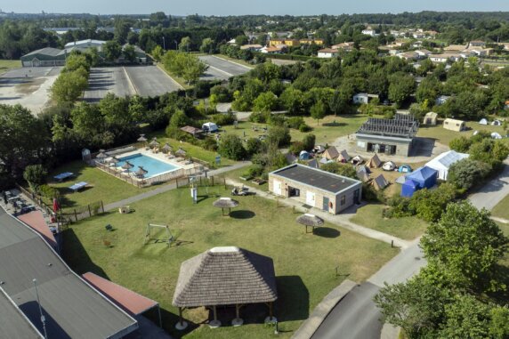 Camping Bel Air Village Le Plan D’eau - photo 1