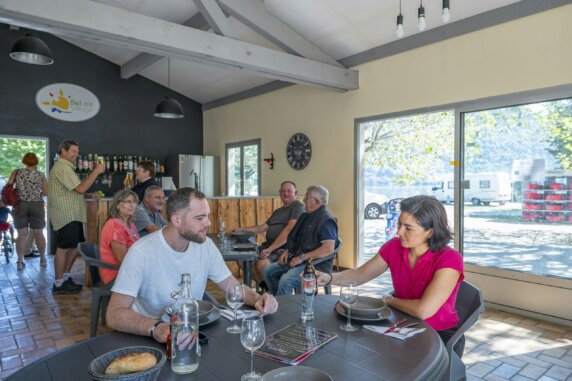 Camping Bel Air Village Sous Le Moulin - photo 12