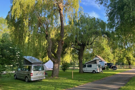 Camping Les Saules de Cormery - photo 1