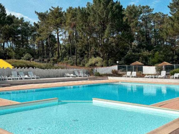 Domaine Des Pins - photo 2